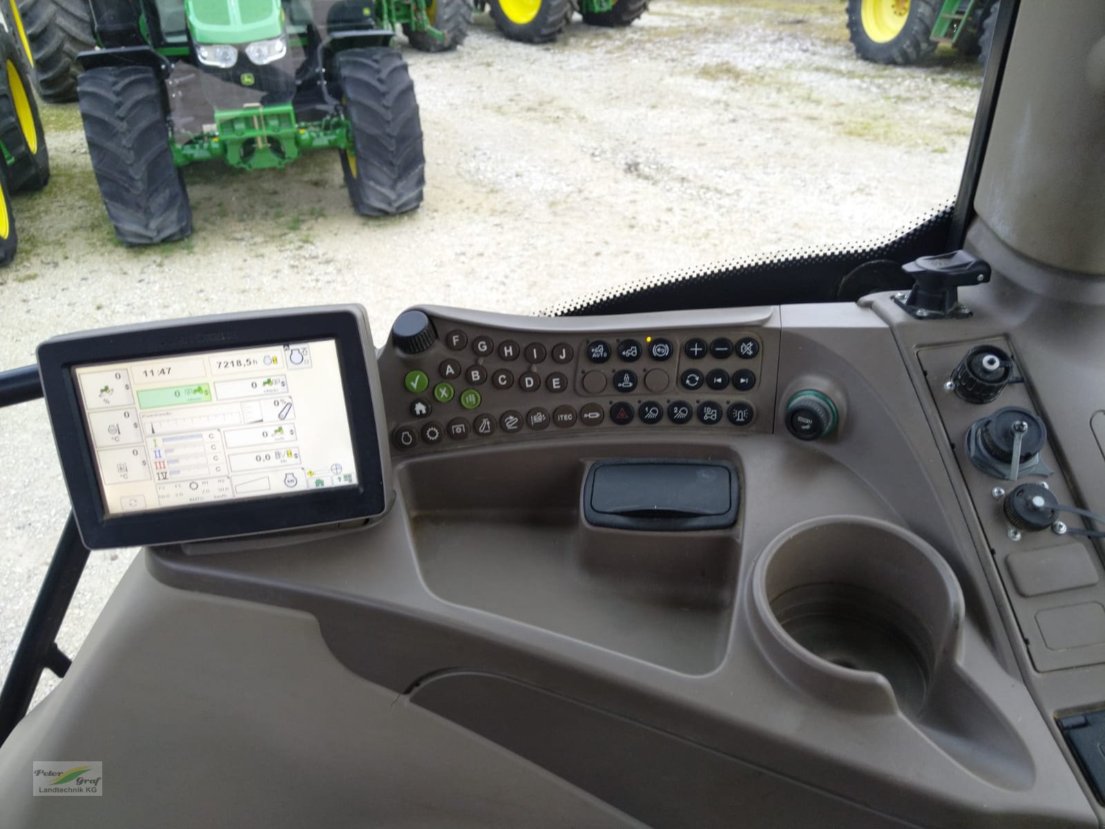 Traktor typu John Deere 6150R, Gebrauchtmaschine v Pegnitz-Bronn (Obrázek 10)