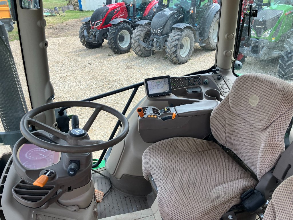 Traktor du type John Deere 6150R, Gebrauchtmaschine en VIRECOURT (Photo 9)