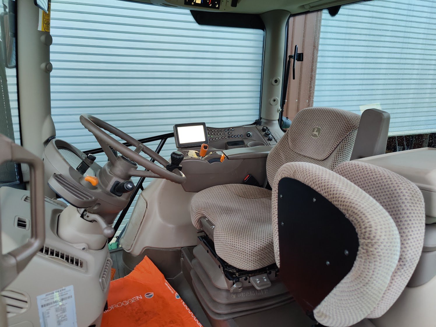 Traktor des Typs John Deere 6150R, Gebrauchtmaschine in Greding (Bild 13)