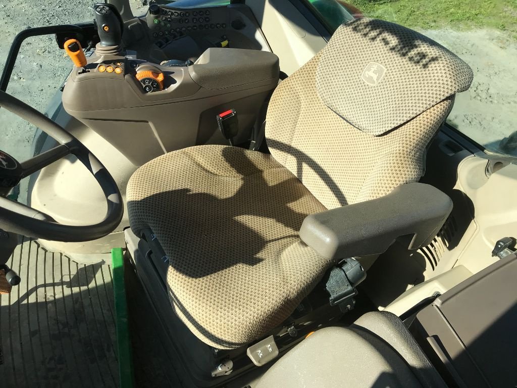 Traktor του τύπου John Deere 6155 M COMMAND QUAD, Gebrauchtmaschine σε UZERCHE (Φωτογραφία 10)