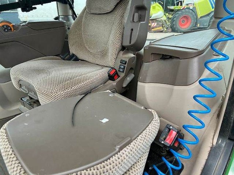 Traktor of the type John Deere 6155 R, Gebrauchtmaschine in Bellenberg (Picture 12)