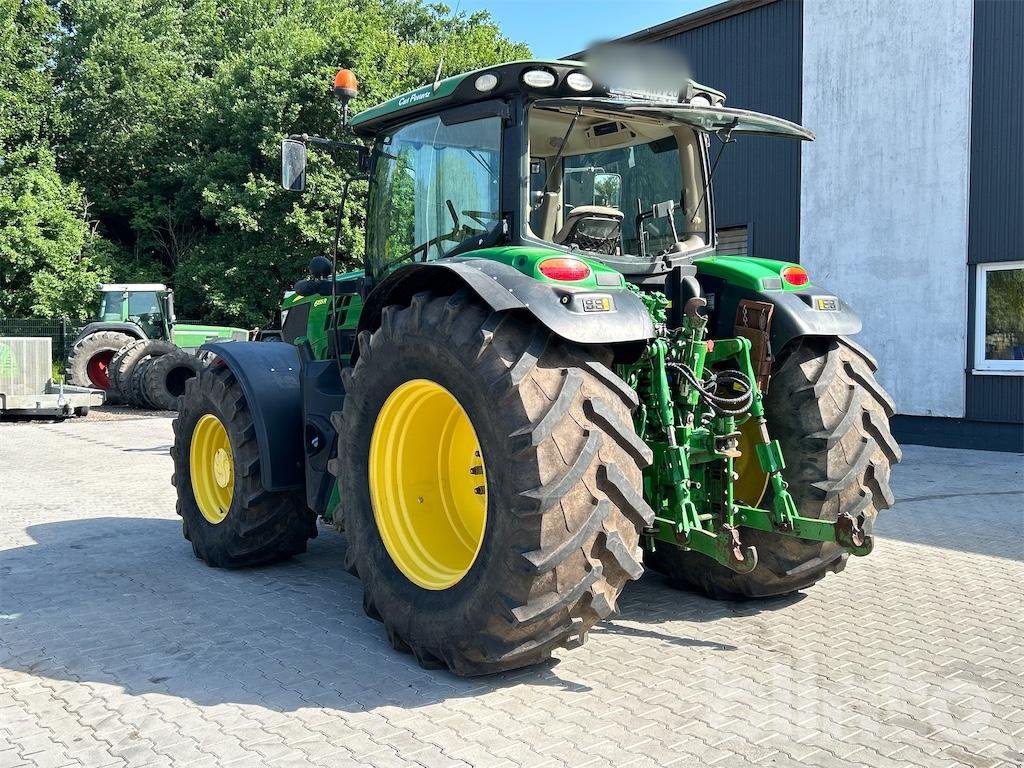 Traktor des Typs John Deere 6155 R, Gebrauchtmaschine in Düsseldorf (Bild 4)