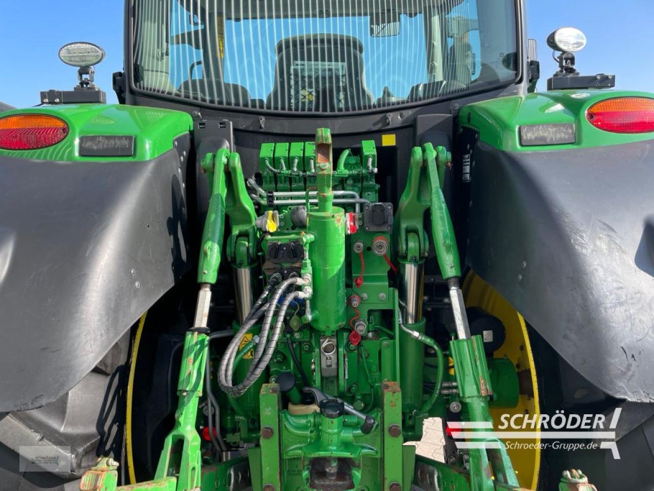 Traktor of the type John Deere 6155 R, Gebrauchtmaschine in Wildeshausen (Picture 17)