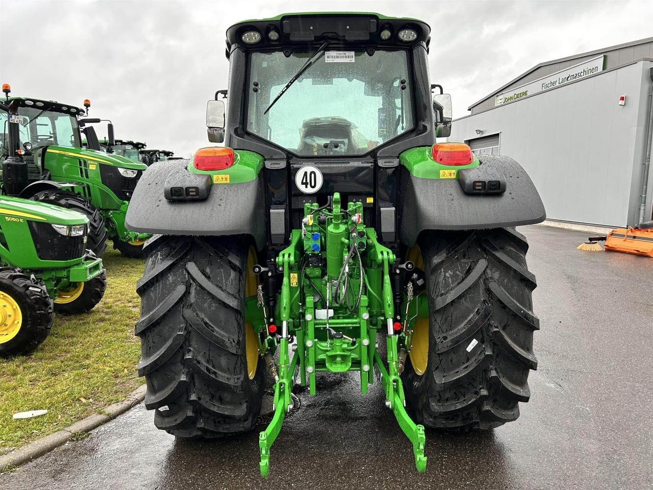 Traktor des Typs John Deere 6155M Aktion, Neumaschine in Zweibrücken (Bild 5)