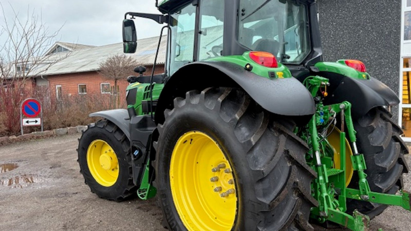 Traktor типа John Deere 6155M AUTOQUARD, FRONTLIFT, TLS, Gebrauchtmaschine в Dronninglund (Фотография 16)