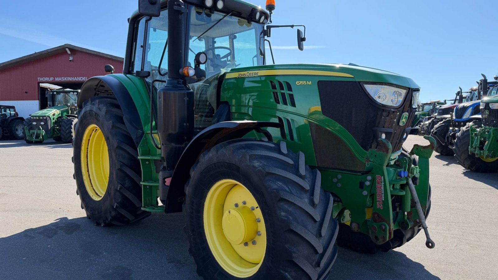 Traktor типа John Deere 6155M KUN 3600 TIMER OG FULD AFFJEDRING!, Gebrauchtmaschine в Nørager (Фотография 7)