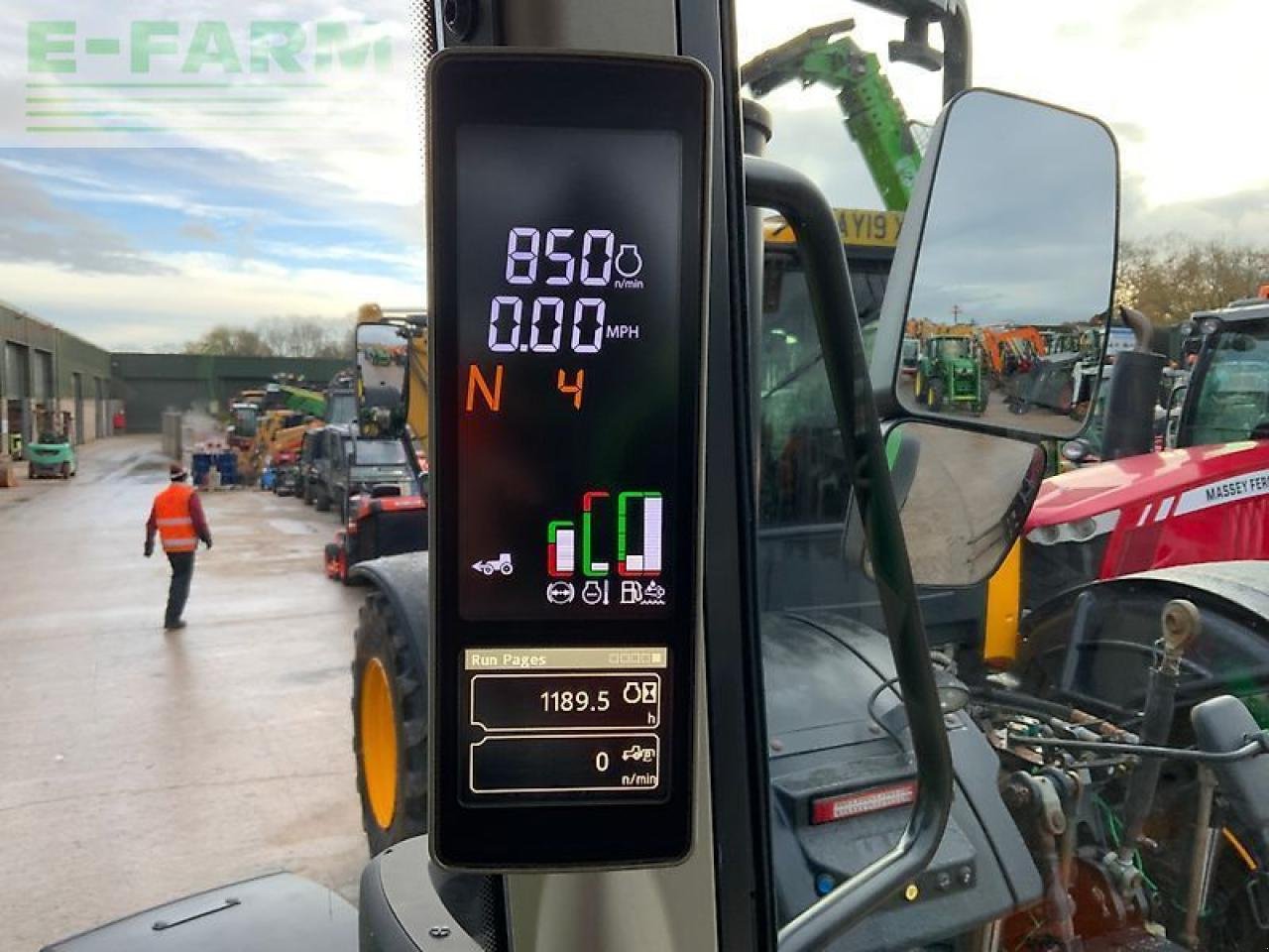 Traktor of the type John Deere 6155m tractor (st25345), Gebrauchtmaschine in SHAFTESBURY (Picture 20)