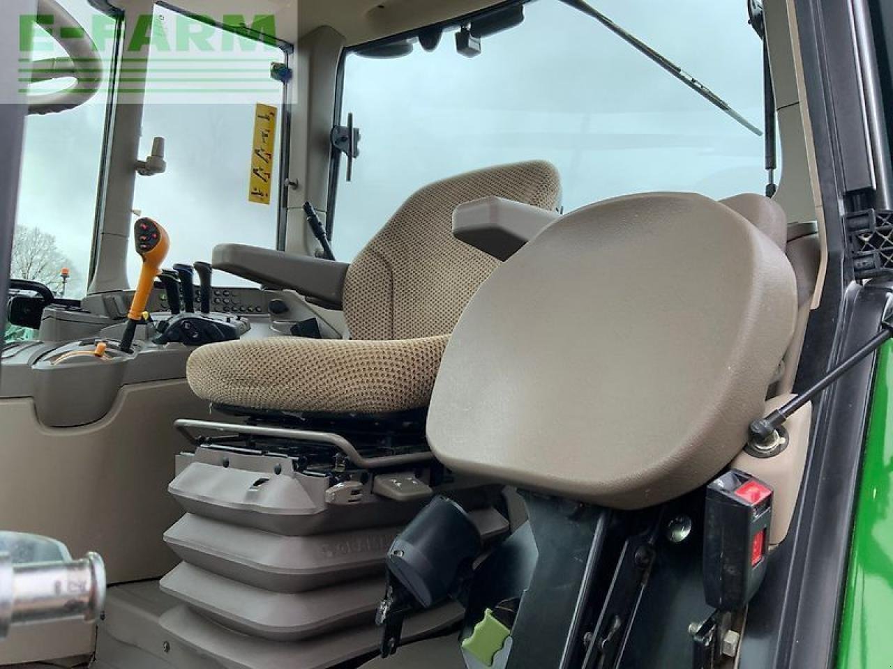 Traktor des Typs John Deere 6155m tractor (st25347), Gebrauchtmaschine in SHAFTESBURY (Bild 19)