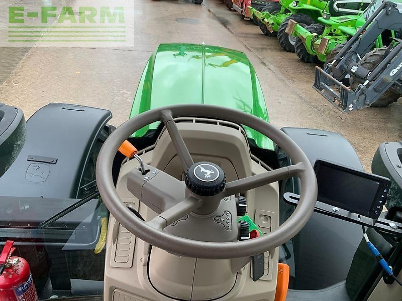 Traktor des Typs John Deere 6155m tractor (st25347), Gebrauchtmaschine in SHAFTESBURY (Bild 22)