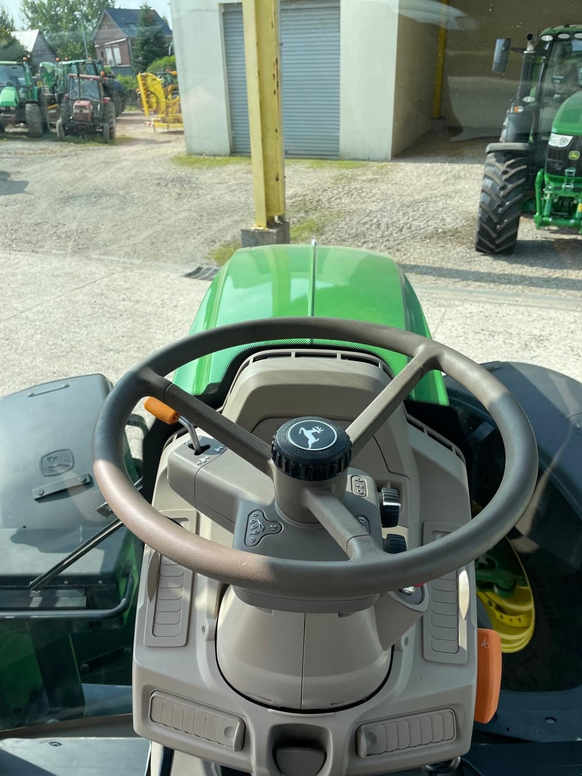 Traktor типа John Deere 6155M, Gebrauchtmaschine в BOSC LE HARD (Фотография 8)