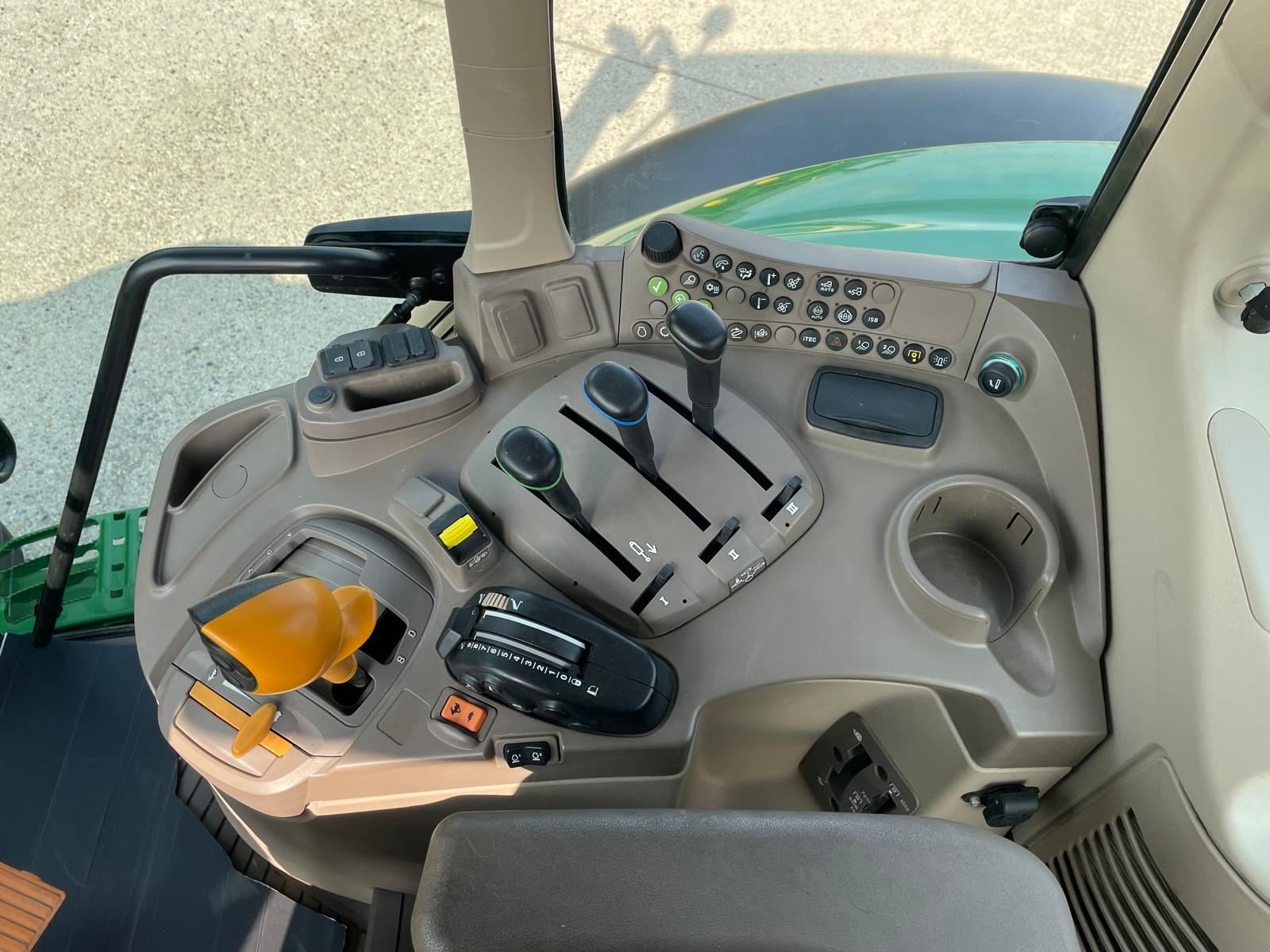 Traktor типа John Deere 6155M, Gebrauchtmaschine в BOSC LE HARD (Фотография 6)