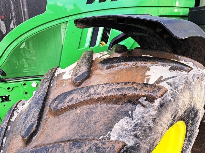 Traktor of the type John Deere 6155M, Gebrauchtmaschine in SAINT-GERMAIN DU PUY (Picture 7)
