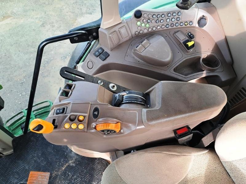 Traktor of the type John Deere 6155M, Gebrauchtmaschine in SAINT-GERMAIN DU PUY (Picture 9)