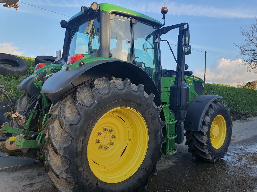 Traktor du type John Deere 6155M, Gebrauchtmaschine en BRECEY (Photo 8)