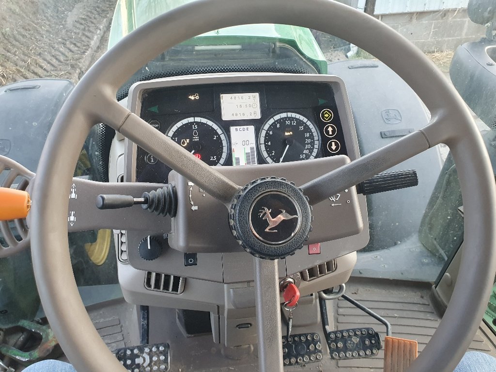 Traktor du type John Deere 6155M, Gebrauchtmaschine en BRECEY (Photo 2)