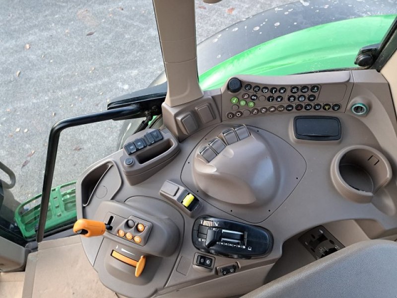 Traktor of the type John Deere 6155M, Gebrauchtmaschine in PITHIVIERS Cedex (Picture 8)