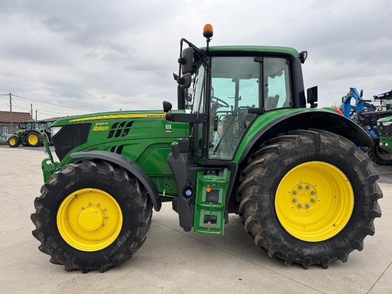 Traktor of the type John Deere 6155M, Gebrauchtmaschine in Richebourg (Picture 2)