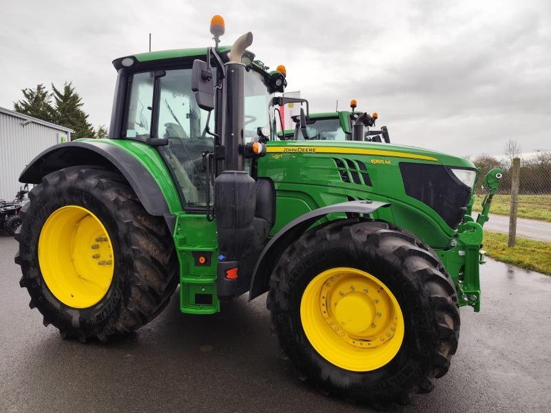 Traktor типа John Deere 6155M, Gebrauchtmaschine в SAINT GENEST D'AMBIERE (Фотография 3)