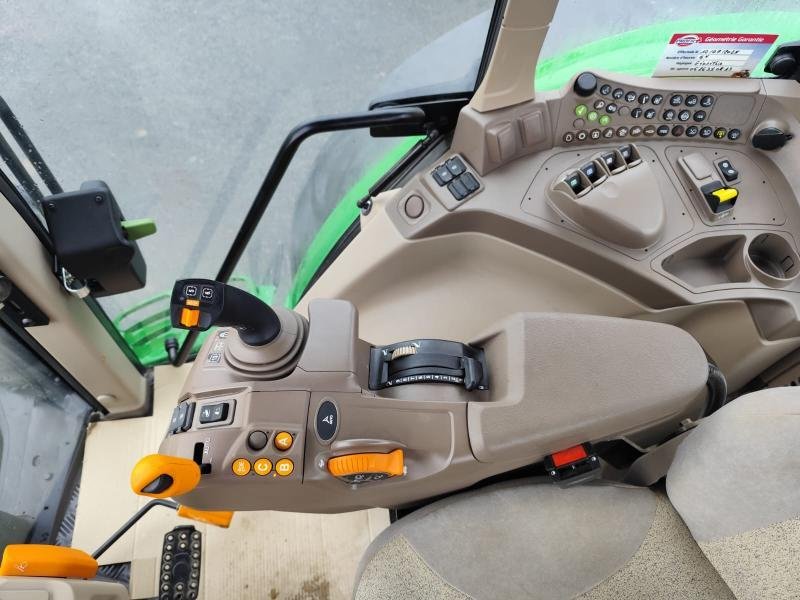 Traktor типа John Deere 6155M, Gebrauchtmaschine в SAINT GENEST D'AMBIERE (Фотография 11)