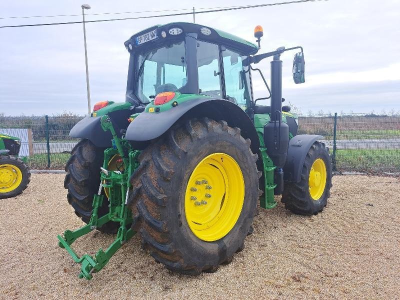 Traktor des Typs John Deere 6155M, Gebrauchtmaschine in SAINT GENEST D'AMBIERE (Bild 2)