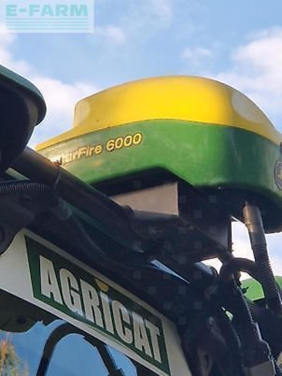 Traktor типа John Deere 6155m, Gebrauchtmaschine в MONFERRAN (Фотография 9)