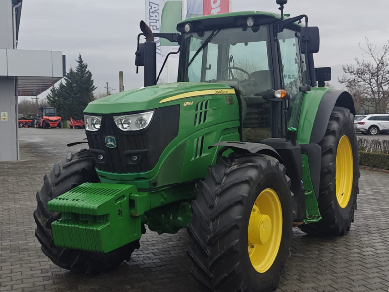 Traktor du type John Deere 6155M, Gebrauchtmaschine en Orţişoara