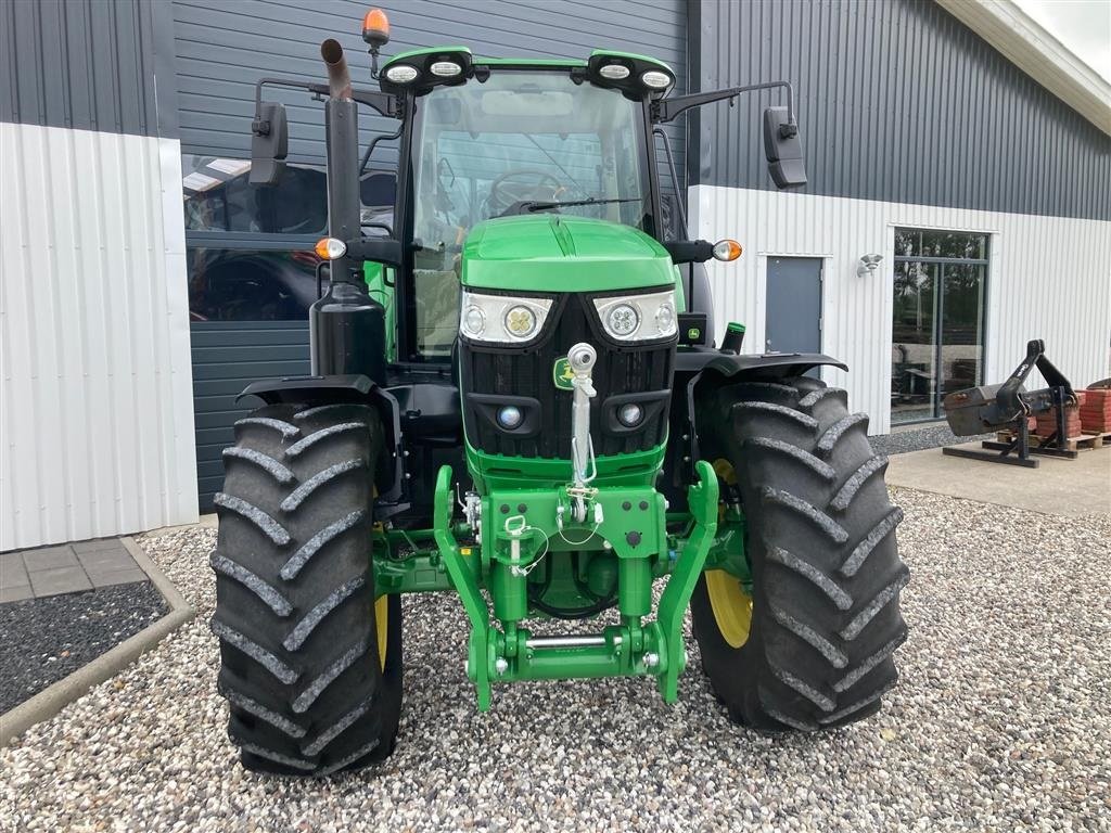 Traktor des Typs John Deere 6155M, Gebrauchtmaschine in Thorsø (Bild 5)