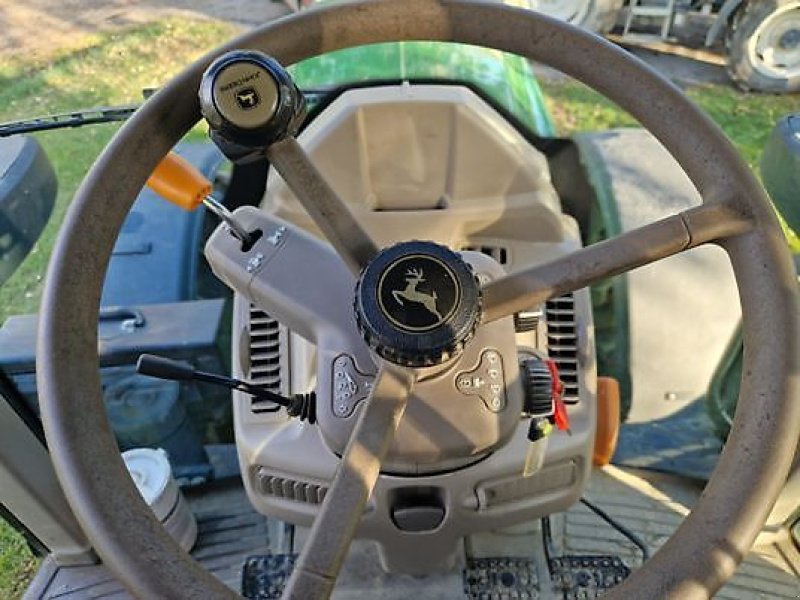 Traktor of the type John Deere 6155M, Gebrauchtmaschine in Monferran-Savès (Picture 13)