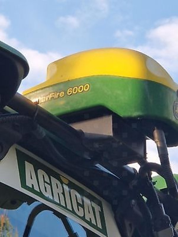 Traktor типа John Deere 6155M, Gebrauchtmaschine в Monferran-Savès (Фотография 8)