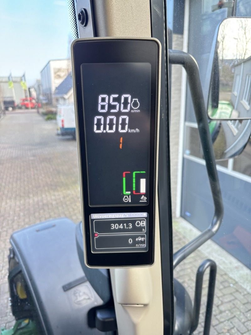 Traktor типа John Deere 6155M, Gebrauchtmaschine в Staphorst (Фотография 10)