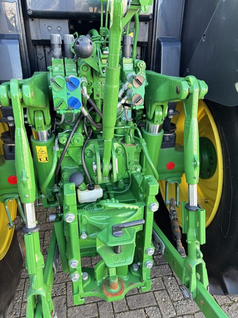 Traktor tip John Deere 6155M, Gebrauchtmaschine in Staphorst (Poză 4)