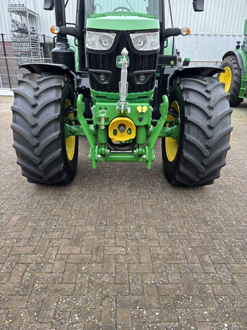 Traktor от тип John Deere 6155M, Gebrauchtmaschine в Staphorst (Снимка 8)
