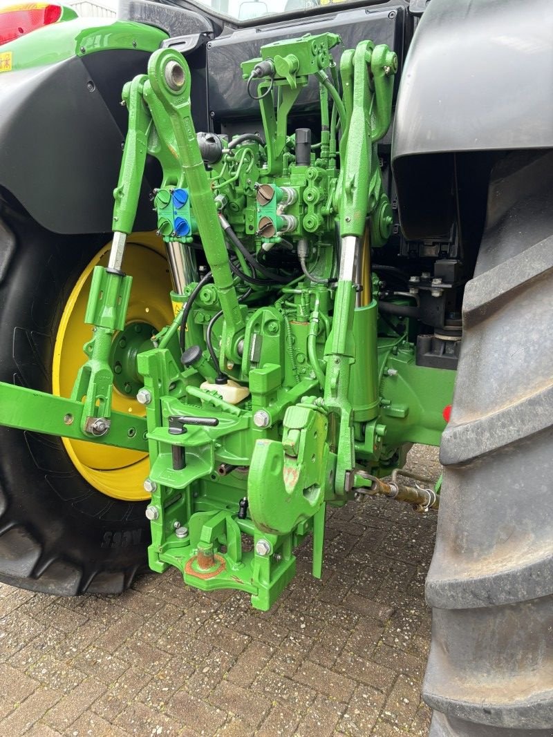 Traktor от тип John Deere 6155M, Gebrauchtmaschine в Staphorst (Снимка 4)