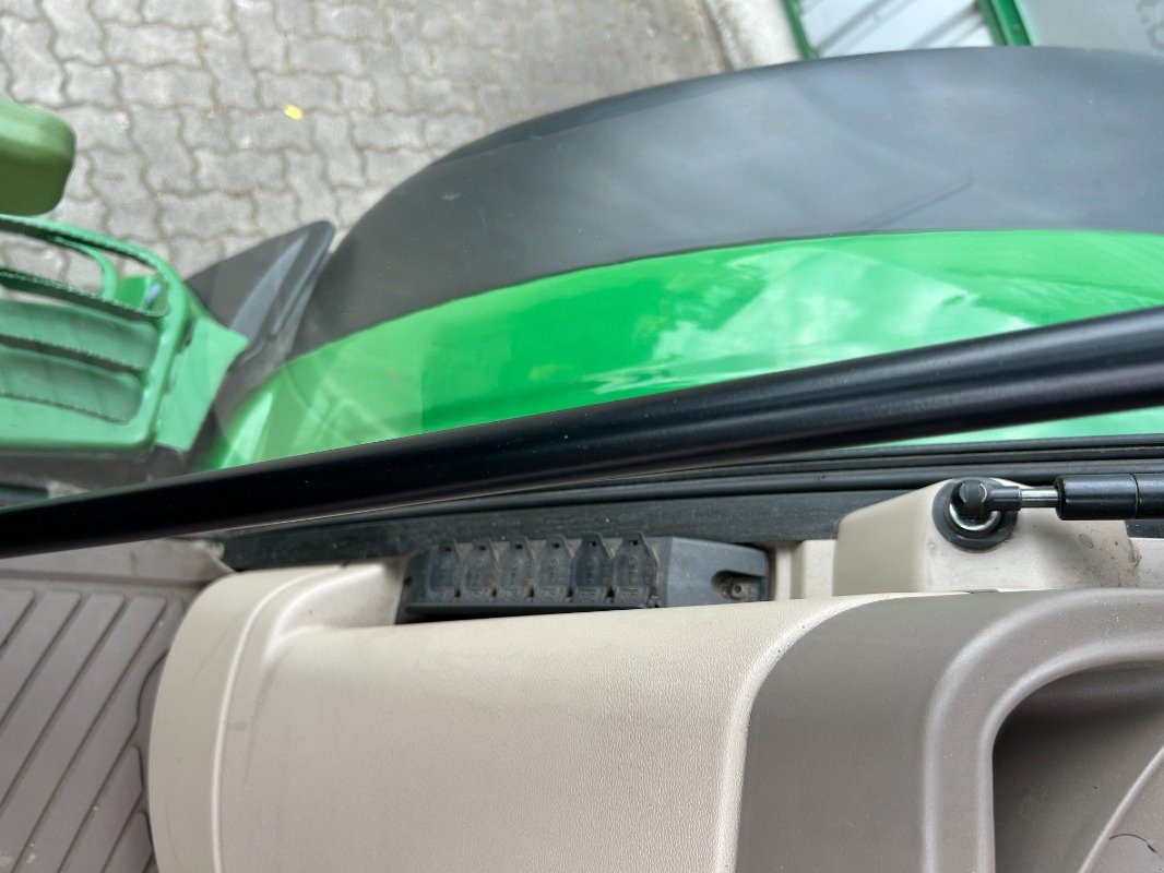 Traktor типа John Deere 6155M, Gebrauchtmaschine в Sittensen (Фотография 11)