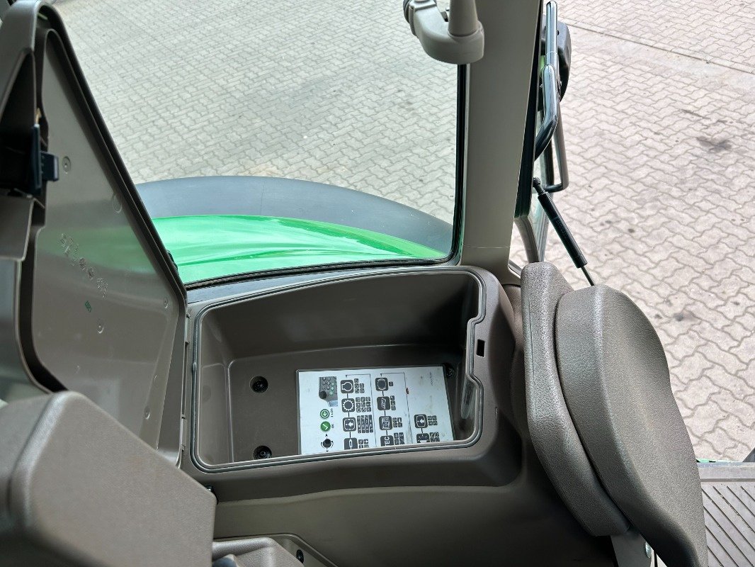 Traktor типа John Deere 6155M, Gebrauchtmaschine в Sittensen (Фотография 12)