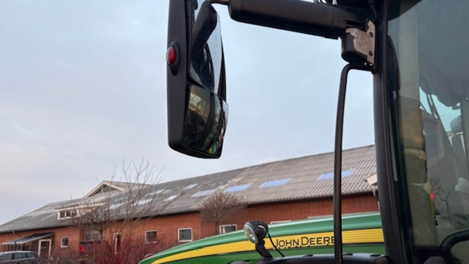 Traktor of the type John Deere 6155R AUTOPOWER, AUTOTRACREADY, FRONTLIFT, Gebrauchtmaschine in Dronninglund (Picture 15)