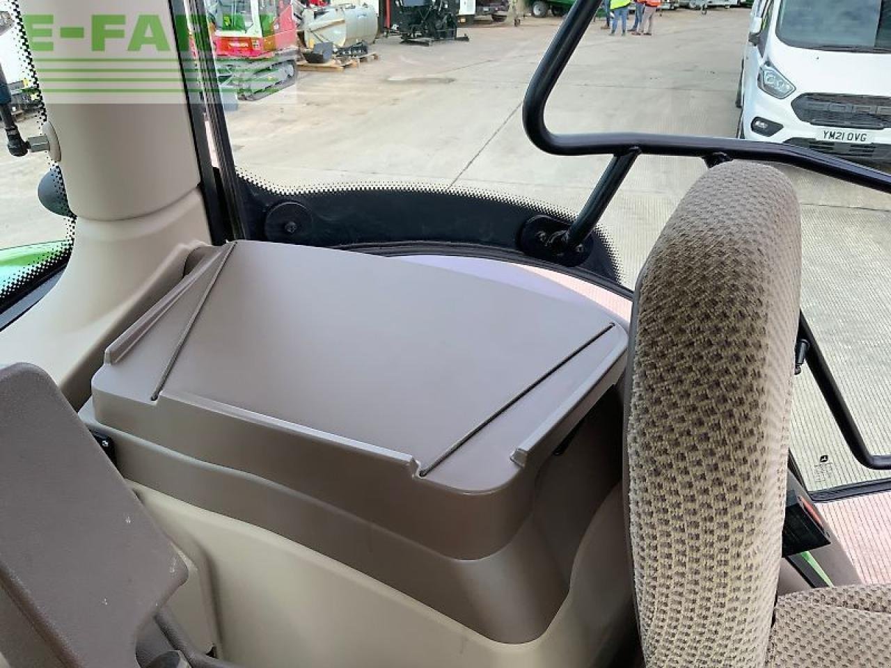 Traktor типа John Deere 6155r premium edition tractor (st24649), Gebrauchtmaschine в SHAFTESBURY (Фотография 25)