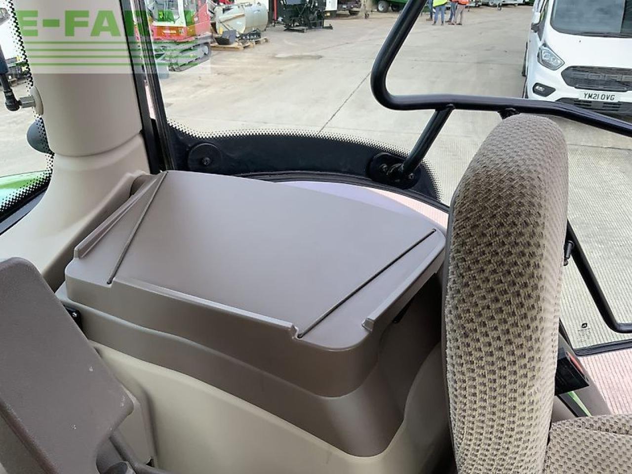 Traktor типа John Deere 6155r premium edition tractor (st24649), Gebrauchtmaschine в SHAFTESBURY (Фотография 23)