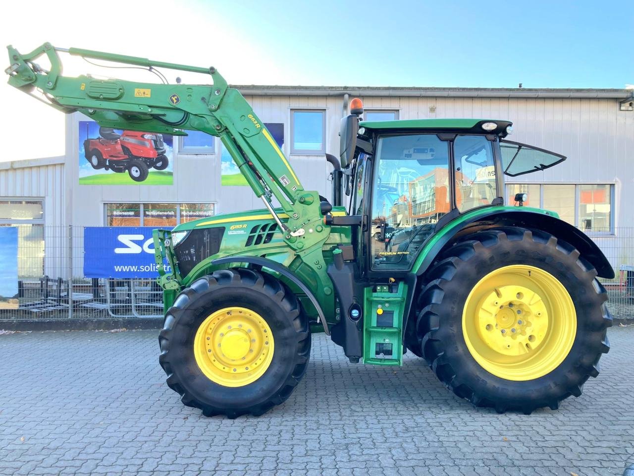 Traktor of the type John Deere 6155R Premium, Gebrauchtmaschine in Stuhr (Picture 2)