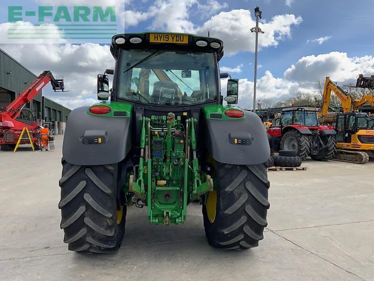 Traktor of the type John Deere 6155r ultimate edition tractor (st26019), Gebrauchtmaschine in SHAFTESBURY (Picture 8)
