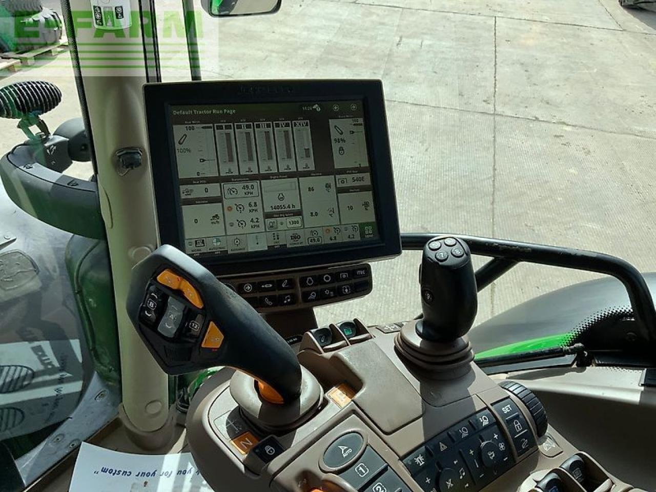 Traktor of the type John Deere 6155r ultimate edition tractor (st26019), Gebrauchtmaschine in SHAFTESBURY (Picture 25)