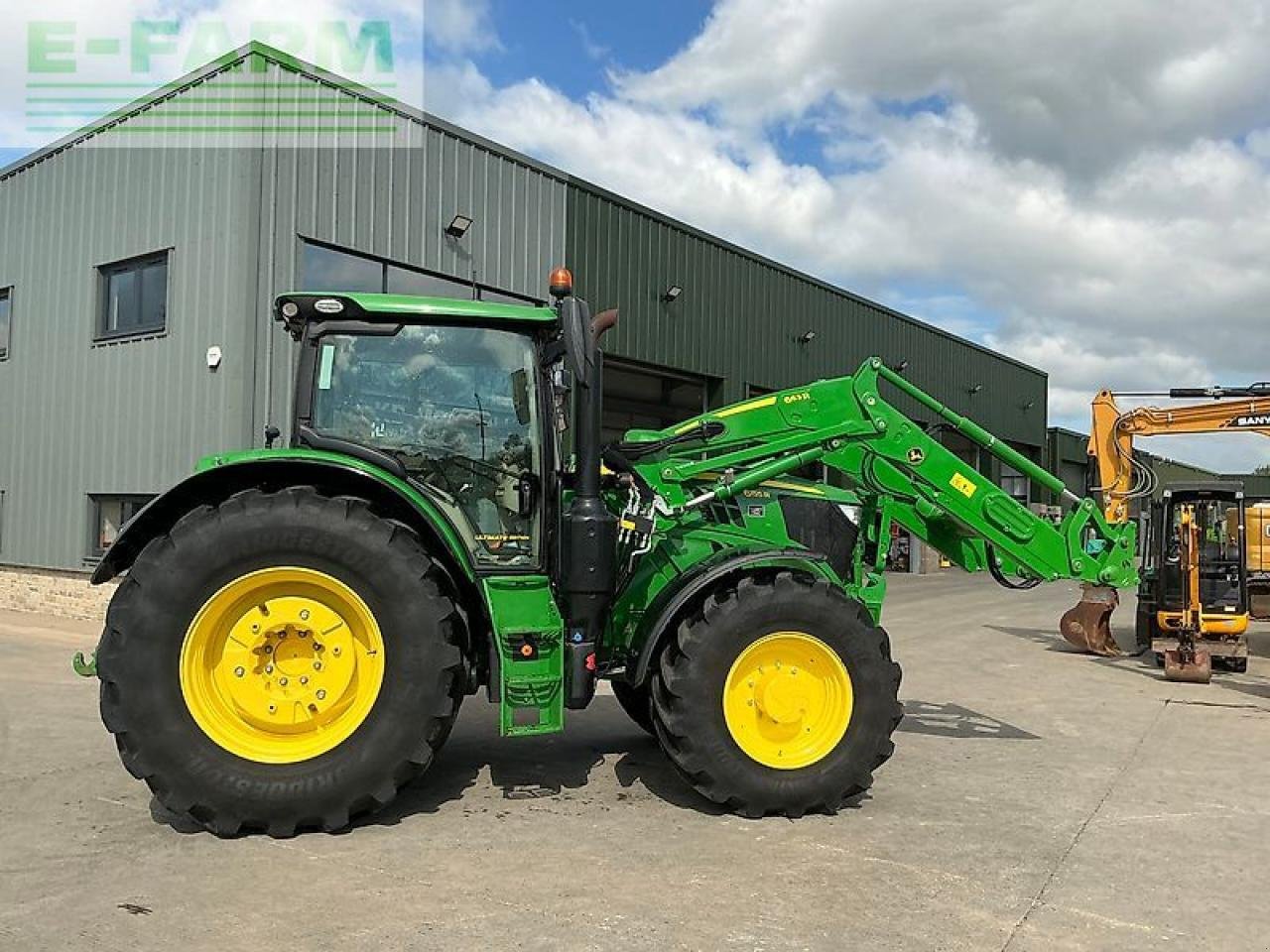 Traktor of the type John Deere 6155r ultimate edition tractor, Gebrauchtmaschine in SHAFTESBURY (Picture 2)