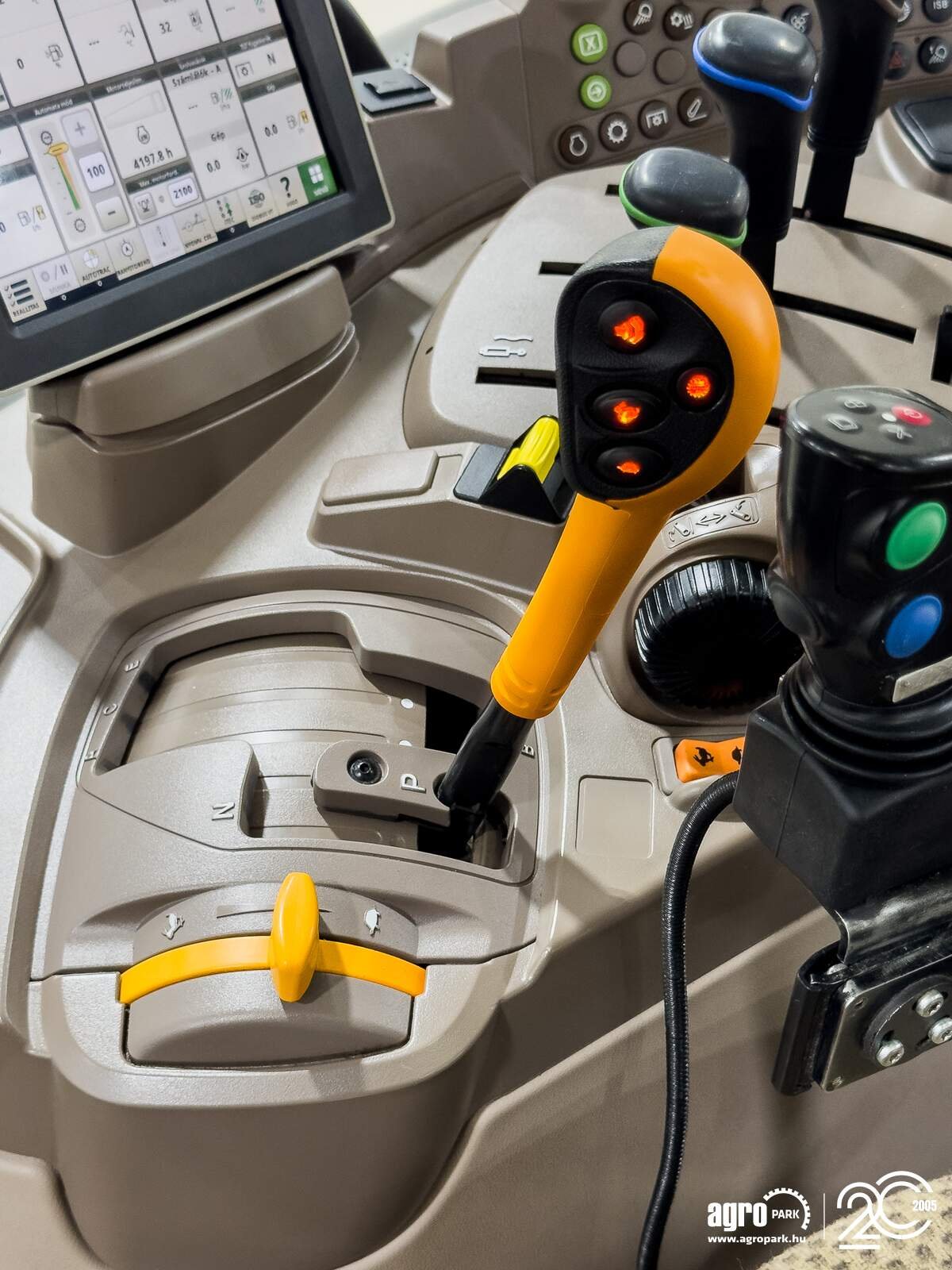 Traktor of the type John Deere 6155R, Gebrauchtmaschine in Csengele (Picture 15)