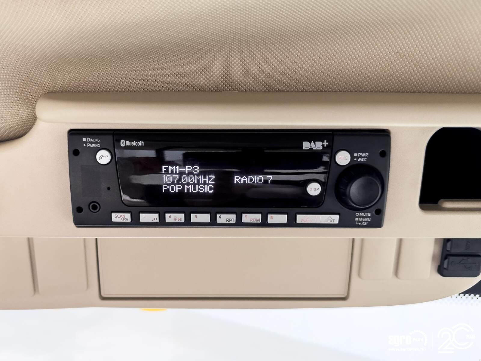 Traktor of the type John Deere 6155R, Gebrauchtmaschine in Csengele (Picture 25)