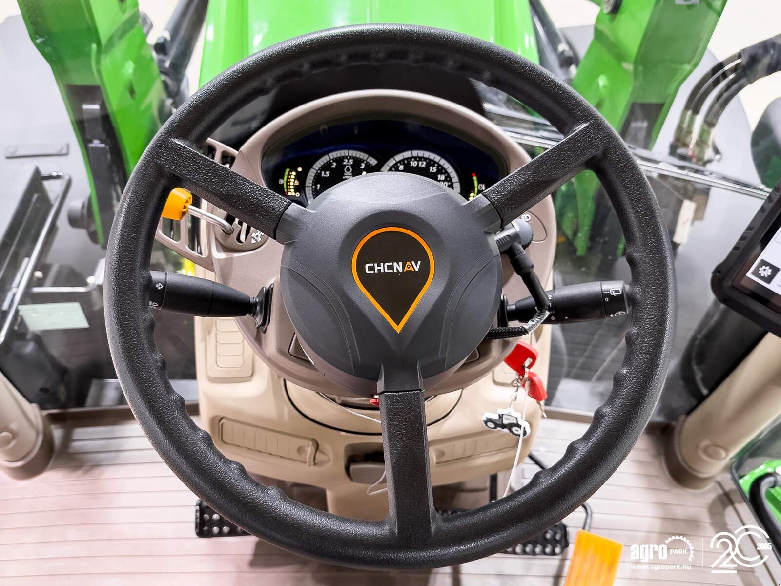 Traktor типа John Deere 6155R, Gebrauchtmaschine в Csengele (Фотография 27)