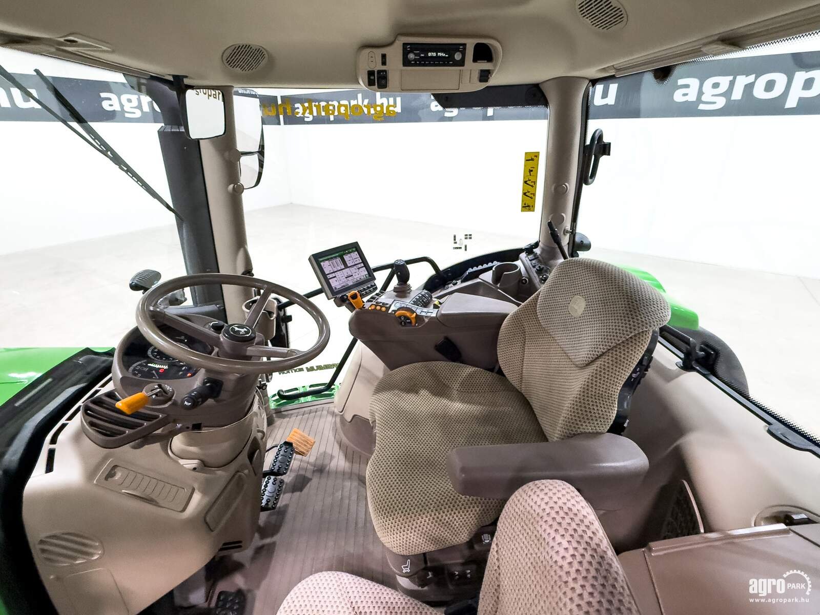 Traktor a típus John Deere 6155R, Gebrauchtmaschine ekkor: Csengele (Kép 8)