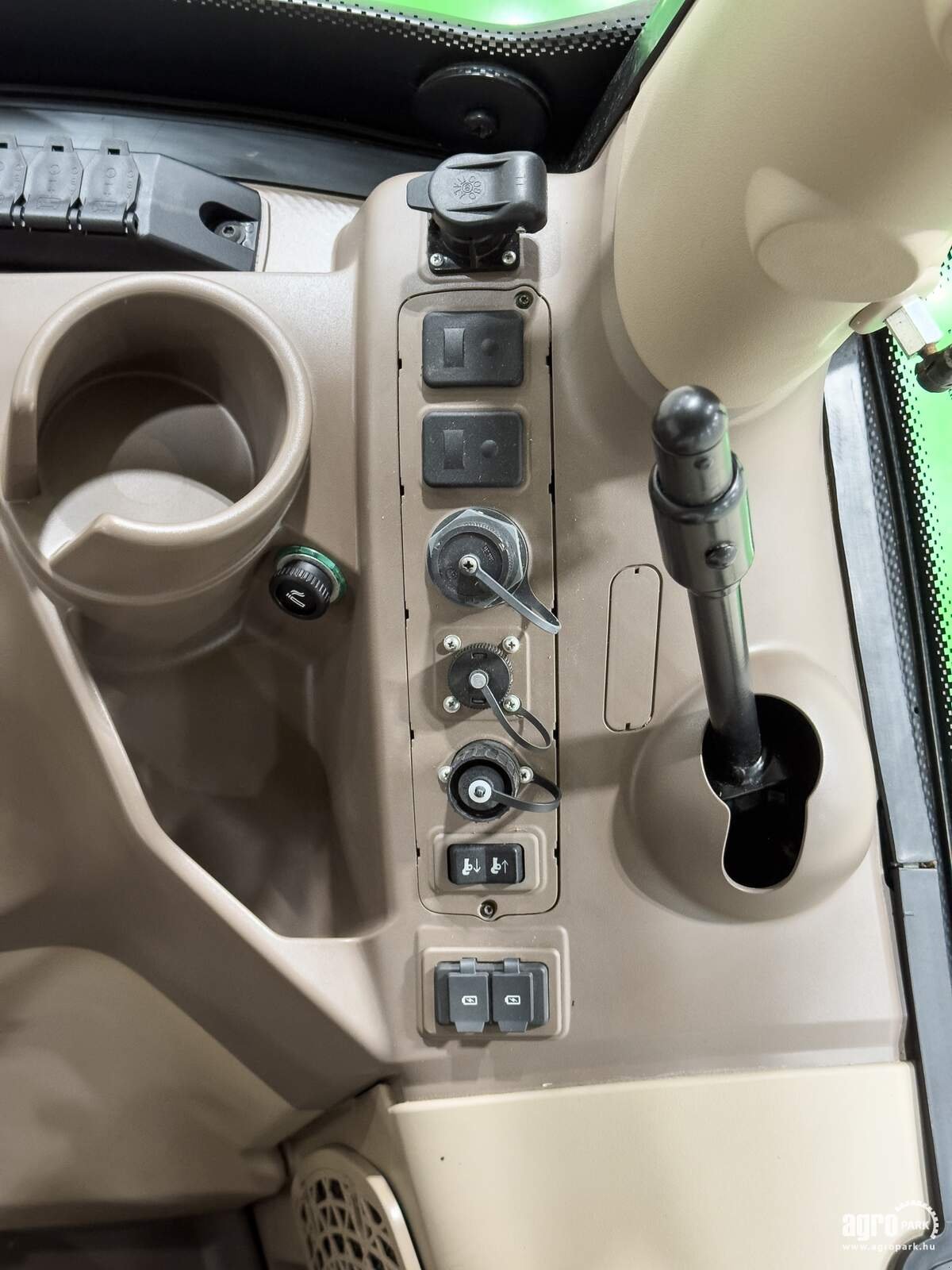 Traktor a típus John Deere 6155R, Gebrauchtmaschine ekkor: Csengele (Kép 23)