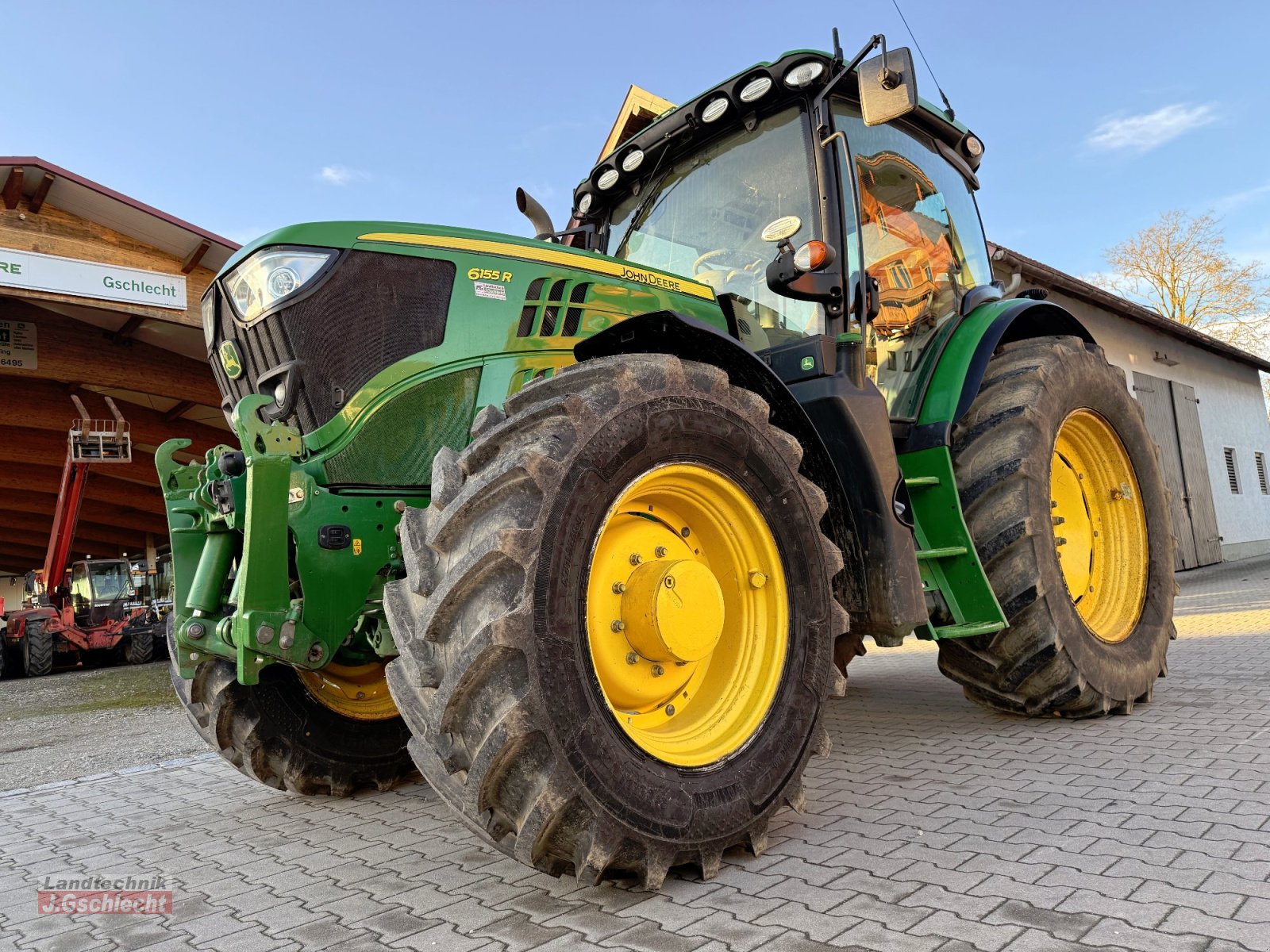 Traktor van het type John Deere 6155R, Gebrauchtmaschine in Mühldorf (Foto 2)