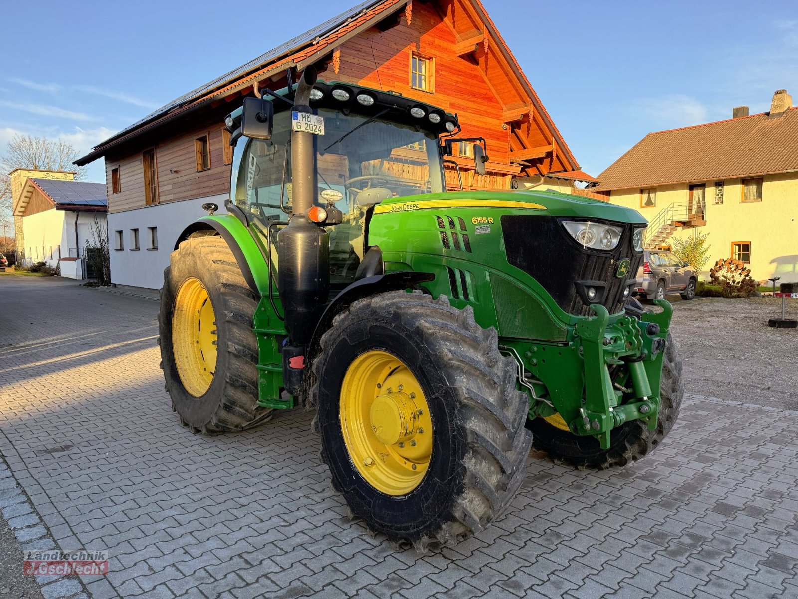 Traktor van het type John Deere 6155R, Gebrauchtmaschine in Mühldorf (Foto 7)
