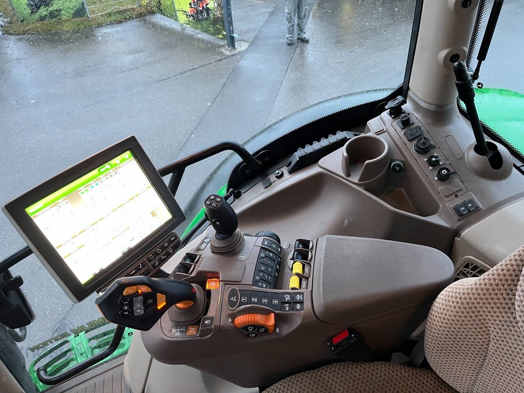 Traktor des Typs John Deere 6155R, Gebrauchtmaschine in Ringsheim (Bild 10)